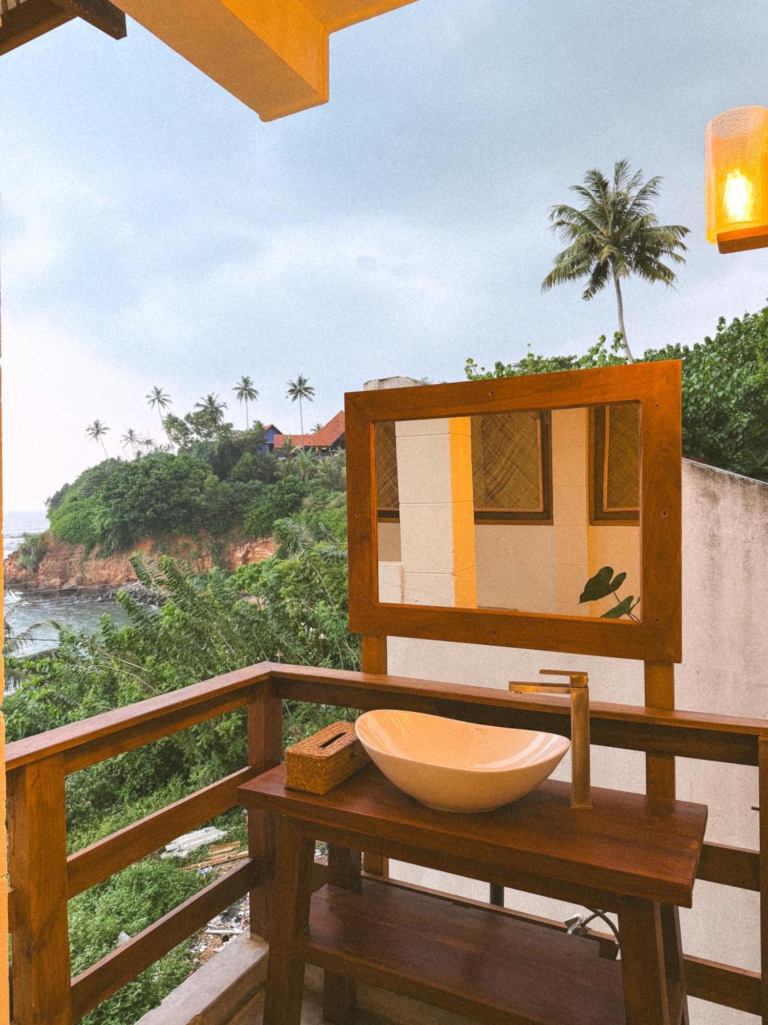 Ocean Bliss By Sugar Coliving Hotel Weligama Ngoại thất bức ảnh